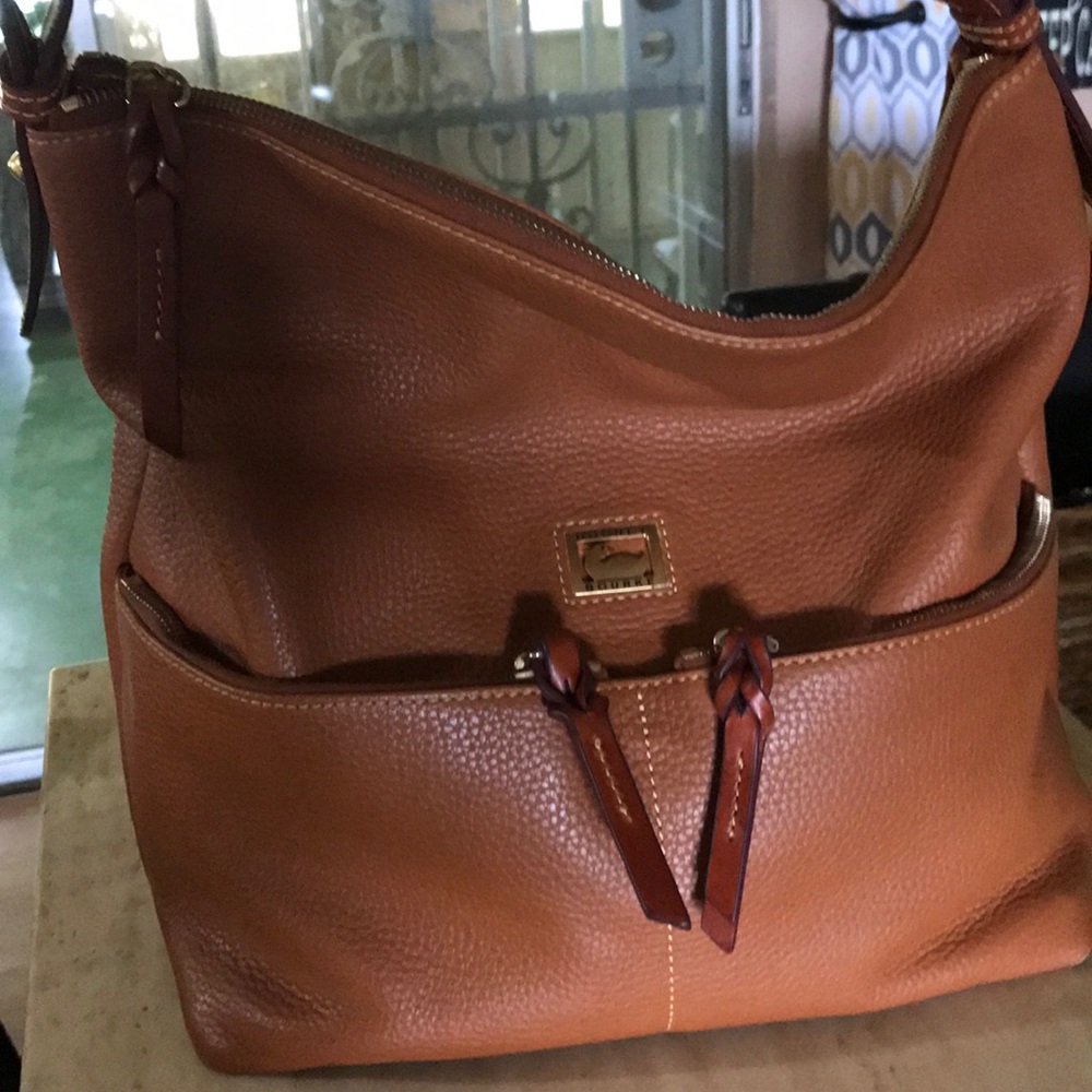 Dooney and Bourke purse